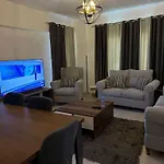 Mykhalil Luxury Lifestyle