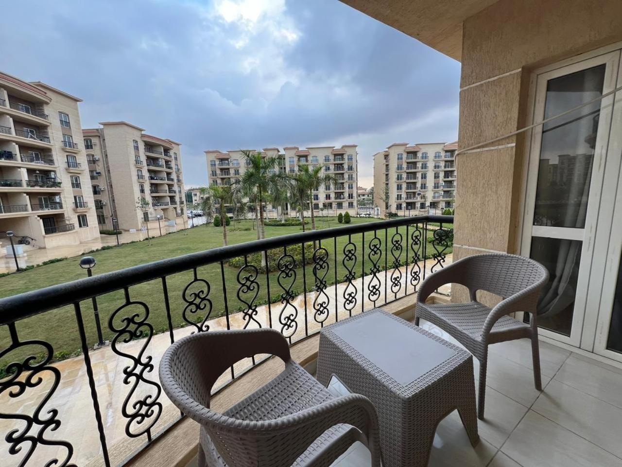 Apartment Mykhalil Luxury Lifestyle